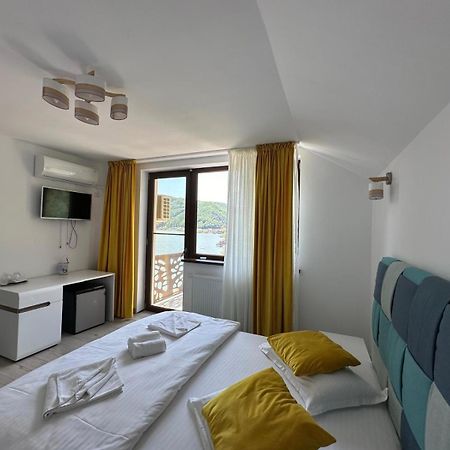 Bliss Dubova Bed & Breakfast Luaran gambar
