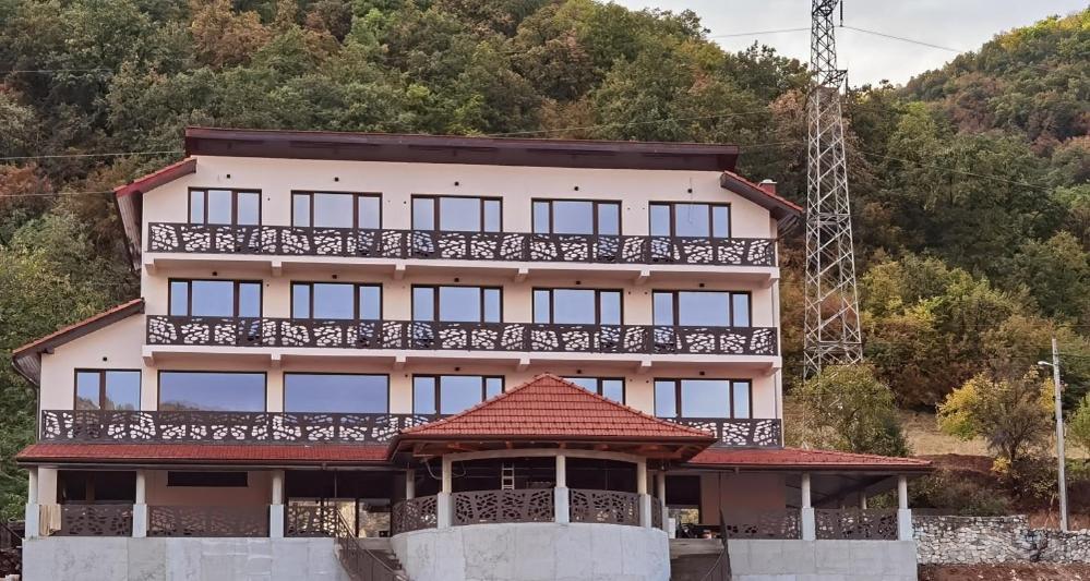 Bliss Dubova Bed & Breakfast Luaran gambar