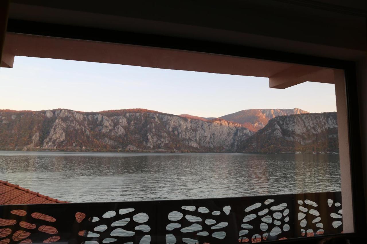 Bliss Dubova Bed & Breakfast Luaran gambar