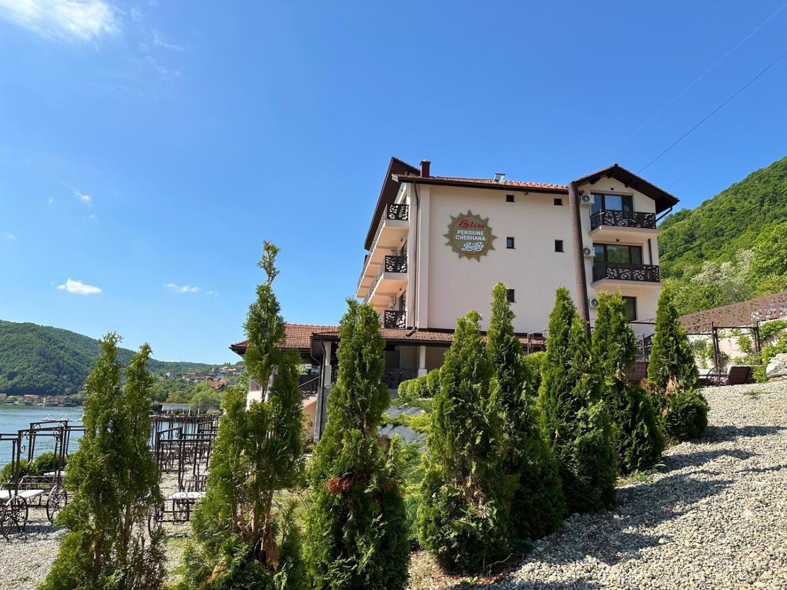 Bliss Dubova Bed & Breakfast Luaran gambar